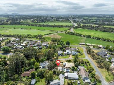Residential Block Sold - VIC - Bairnsdale - 3875 - PEACEFUL LOCATION IN THE HEART OF BAIRNSDALE  (Image 2)