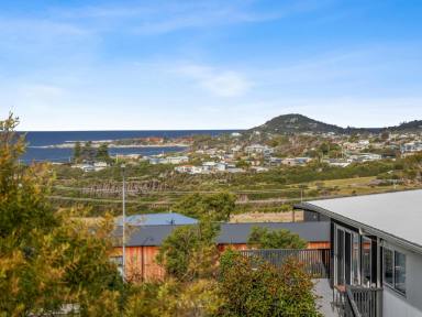 House For Sale - TAS - Bicheno - 7215 - Contemporary Coastal Living with Expansive Sea Views  (Image 2)