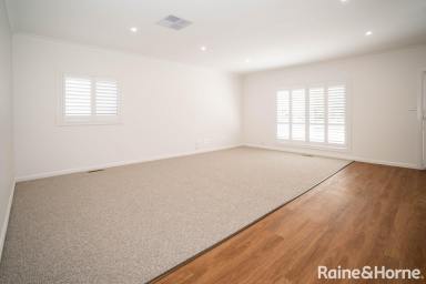 House For Lease - NSW - Wagga Wagga - 2650 - Spectacular Small Street  (Image 2)