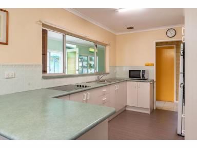 House For Sale - NSW - Forster - 2428 - 3 Bedroom Forster Home With Charm  (Image 2)