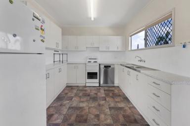 House For Sale - QLD - Beaconsfield - 4740 - READY FOR YOUR PERSONAL TOUCH  (Image 2)