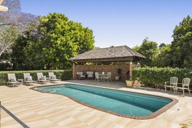 House For Sale - QLD - East Toowoomba - 4350 - Position, Privacy and Prestige on 2853m2 Allotment!  (Image 2)