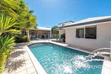 House For Sale - WA - Hillarys - 6025 - Elevated Luxury  (Image 2)