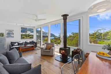 House For Sale - VIC - Grey River - 3234 - THE ULTIMATE COASTAL HIDEAWAY  (Image 2)