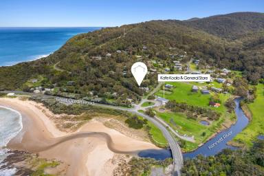 Townhouse For Sale - VIC - Kennett River - 3234 - STONES THROW TO BEACH ... TICK!  (Image 2)