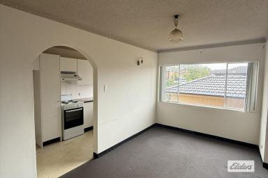 Unit Leased - NSW - Coniston - 2500 - PERFECT UNIT IN PERFECT LOCATION!  (Image 2)