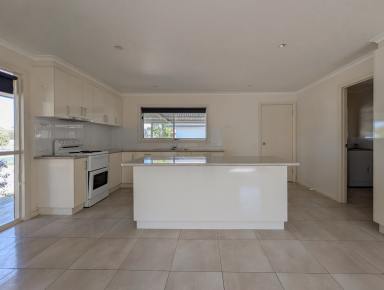 House For Lease - VIC - Swan Hill - 3585 - Affordable Living  (Image 2)