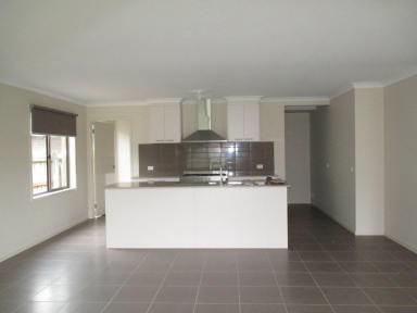 House For Lease - VIC - Lucknow - 3875 - AFFORDABLE 3 BEDROOM UNIT IN LUCKNOW  (Image 2)