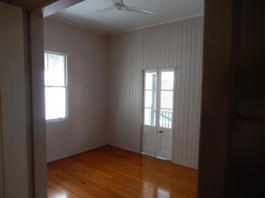 House For Sale - QLD - The Range - 4700 - Convenience & Character on The Range  (Image 2)