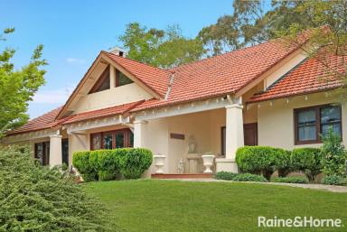 House For Sale - NSW - Bowral - 2576 - "Dandaloo" Perfectly Positioned, North-Facing 1 Acre in Bowral  (Image 2)