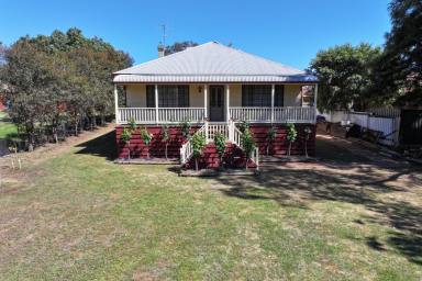House For Sale - VIC - Rochester - 3561 - SPACIOUS FAMILY HOME IN PRIME ROCHESTER LOCATION  (Image 2)