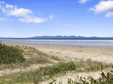 House For Sale - VIC - Waratah Bay - 3959 - Stylishly presented in central location  (Image 2)