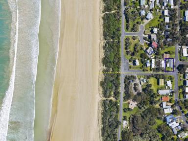 House For Sale - VIC - Waratah Bay - 3959 - Stylishly presented in central location  (Image 2)