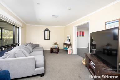 House For Sale - NSW - Ladysmith - 2652 - Lifestyle Living in Ladysmith  (Image 2)