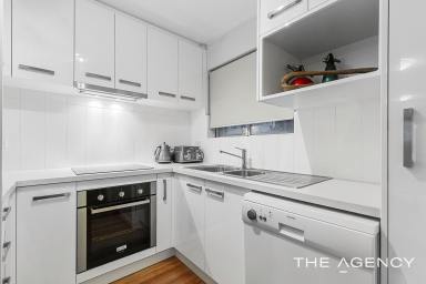 Townhouse For Sale - WA - Rivervale - 6103 - Wake Up to Riverside Bliss  (Image 2)