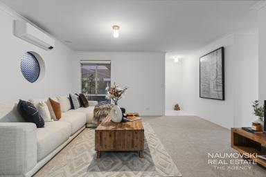 House For Sale - WA - Osborne Park - 6017 - LOW MAINTENANCE LIVING WITH YOUR VERY OWN PRIVATE PARK!!  (Image 2)