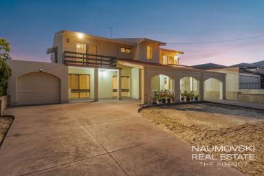 House For Sale - WA - Marangaroo - 6064 - A GRAND OPPORTUNITY!  (Image 2)
