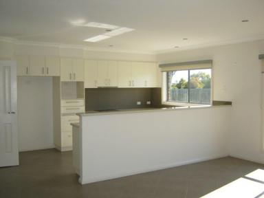House Leased - VIC - Lucknow - 3875 - LARGE FAMILY HOME, WITH SECURE BACKYARD.  (Image 2)
