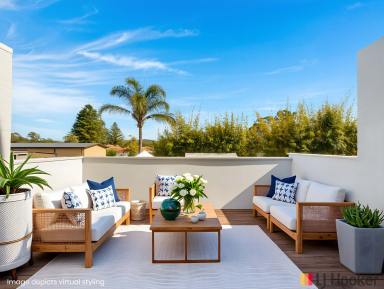 House For Sale - NSW - Batemans Bay - 2536 - Batemans Bay ....Executive Townhouse in a Prestigious Waterfront Precinct !  (Image 2)