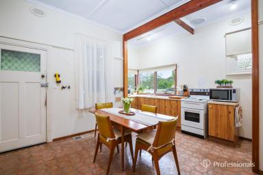 House For Sale - VIC - Launching Place - 3139 - "Brooklands" Yarra Valley Soul  (Image 2)