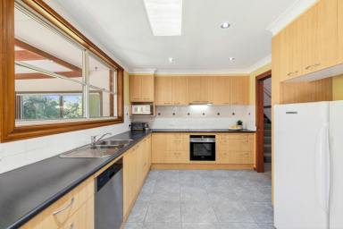 House For Sale - NSW - Coffs Harbour - 2450 - Quiet street , Quality home.  (Image 2)