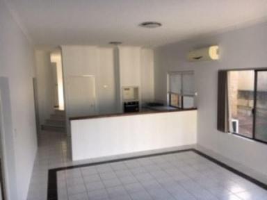 House For Lease - WA - Doubleview - 6018 - Cosy, quiet and secure home in Doubleview  (Image 2)