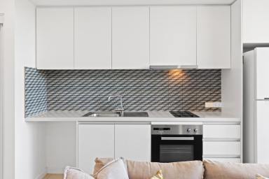 Apartment For Sale - WA - Fremantle - 6160 - Convenient, Bright & Low-Maintenance Apartment in Iconic Fremantle  (Image 2)