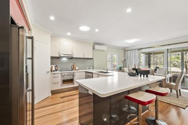 House For Sale - WA - Cowaramup - 6284 - Modern home with nature on the doorstep  (Image 2)
