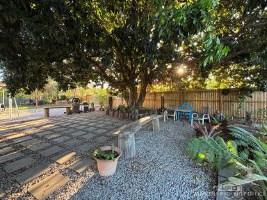 House For Sale - QLD - Mareeba - 4880 - CHARM, CENTRAL CONVENIENCE & SPACE TO GROW  (Image 2)