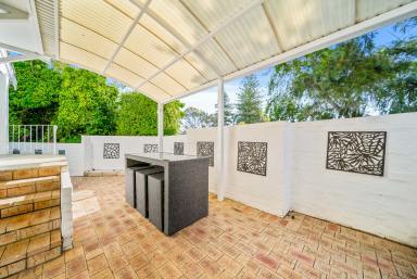 Townhouse For Sale - WA - Como - 6152 - Fully Renovated & Secure Townhouse in the Heart of Como  (Image 2)
