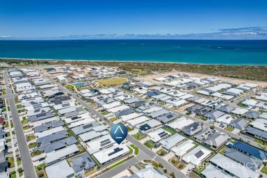 House For Sale - WA - Jindalee - 6036 - Stunning, As New, Dual Living Home  (Image 2)