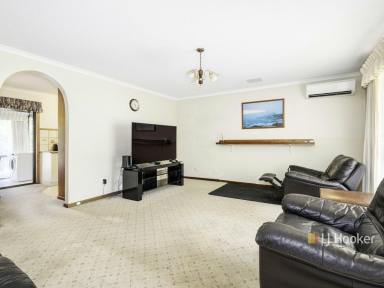 House For Sale - TAS - Ambleside - 7310 - Amble along, right on the bike track  (Image 2)