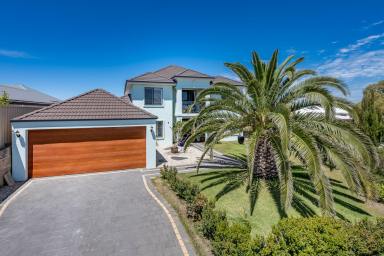 House For Sale - WA - Iluka - 6028 - A GREAT ALL ROUNDER!  (Image 2)