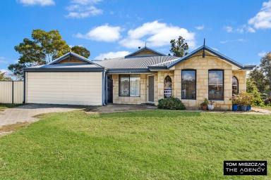 House For Sale - WA - Kenwick - 6107 - The Ultimate Opportunity - 3897sqm with 2004 Built Home  (Image 2)