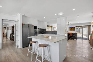 House For Sale - WA - Kardinya - 6163 - Easy Living in an Effortless Location  (Image 2)