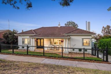 House For Sale - VIC - Quarry Hill - 3550 - Timeless Charm Meets Modern Living  (Image 2)