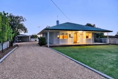 House For Sale - VIC - Mildura - 3500 - Charming Family Home on a Generous 1537m² Allotment  (Image 2)