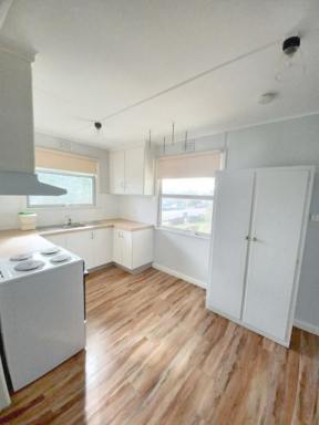 House For Lease - NSW - Bega - 2550 - For Lease  (Image 2)