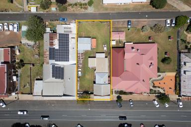 House For Sale - NSW - Dunedoo - 2844 - EXPRESSIONS OF INTEREST  (Image 2)