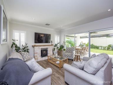 House For Sale - WA - Heathridge - 6027 - 2019 Build on 560sqm green title  (Image 2)