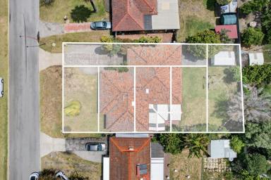 House For Sale - WA - Wilson - 6107 - Outstanding Development Opportunity Opposite Parklands  (Image 2)