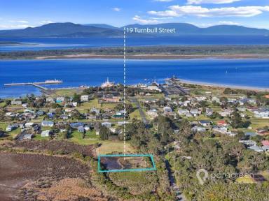 Residential Block For Sale - VIC - Port Welshpool - 3965 - BLOCK IN QUIET LOCATION WITH RAIL TRAIL ON YOUR DOOR STEP.  (Image 2)