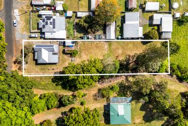 House Auction - NSW - Casino - 2470 - Renovators Delight!  (Image 2)