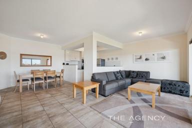 Apartment For Sale - WA - Mandurah - 6210 - Coastal Charm in Mandurah Awaits You  (Image 2)