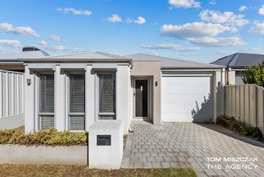 House For Sale - WA - East Cannington - 6107 - Street Front Luxury with No Strata Fees  (Image 2)