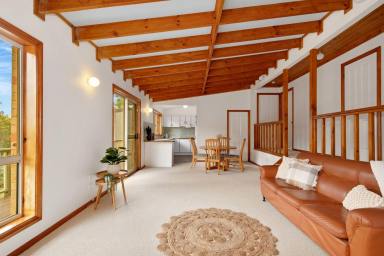 House For Sale - NSW - Lilli Pilli - 2536 - Relaxed Coastal Living in Sought-After Lilli Pilli  (Image 2)
