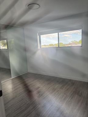 House For Lease - NSW - Condell Park - 2200 - Huge near new porcelain tiled 6 bedroom mansion with pool  (Image 2)