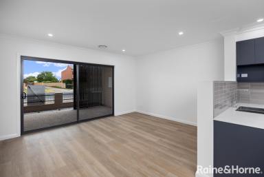 House For Sale - NSW - Wagga Wagga - 2650 - Brilliant Investment - Brand New Townhouse  (Image 2)