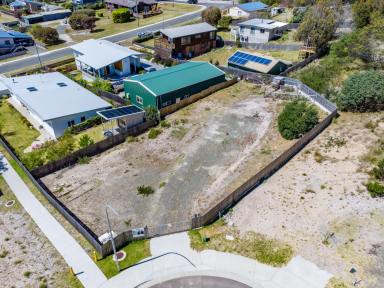 Residential Block For Sale - TAS - Bicheno - 7215 - Elevated, Fenced & Views  (Image 2)