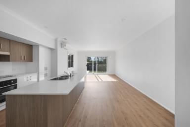 House For Sale - NSW - South Nowra - 2541 - Modern Family Living in a Near-New Duplex (Image 2)